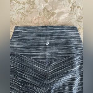 Lululemon align striped leggings size 4